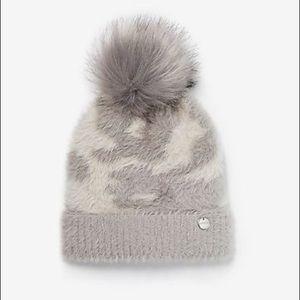 Express NWT Faux Fur Pom Beanie